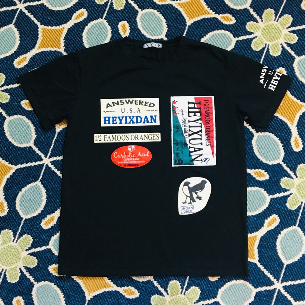 XYZ T-shirt Unisex Size Large
